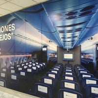 Photo taken at Oficinas Corporativas Aeroméxico by Luiggi C. on 9/23/2016