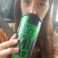 Photo taken at 7- Eleven by Cecilia Á. on 9/6/2016