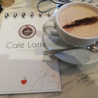 5/10/2023 tarihinde Molotov C.ziyaretçi tarafından Café Latte Art'de çekilen fotoğraf