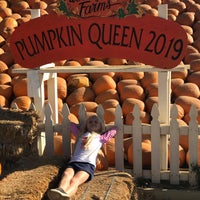 Photo taken at Uesugi Farms by Agent914 on 10/23/2019