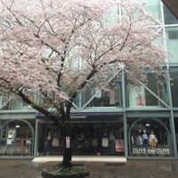 Photos At Olivedesolive 京都本店 Women S Store Photos At Olivedesolive 京都本店 Women S Store
