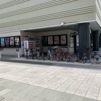 Bivi二条一階角の喫煙所 京都市のたばこ屋