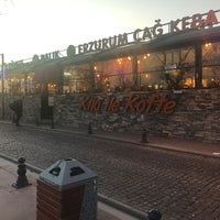 Das Foto wurde bei Kebap Diyarı Restaurant von Tak I. am 1/25/2020 aufgenommen