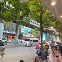 Photo taken at Silom Area by คุณหนูโฟเซ่ on 11/22/2019
