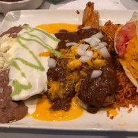 Photo taken at Cantina Laredo by Anderson S. on 9/14/2018