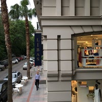 trendy fashion store