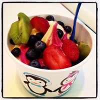 9/18/2013にMrs Jennifer A.がFrozen Planet Yogurtで撮った写真