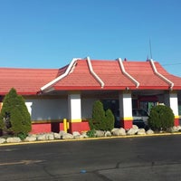 Photo taken at McDonald&#39;s by Christian T. on 7/5/2014