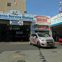 8/24/2017 tarihinde Christian T.ziyaretçi tarafından Salerno Auto Body Shop'de çekilen fotoğraf