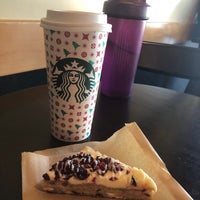 Photo taken at Starbucks by Smplefy on 11/24/2022