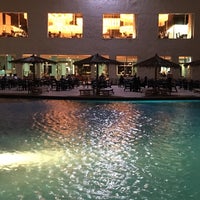 Photo taken at Aqua at Hilton Hurghada Long Beach Resort by Klaus B. on 11/15/2016