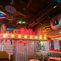 Photo taken at Portillo&amp;#39;s by Abhay S. on 12/22/2021