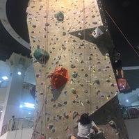 Photo taken at Pro Thailand Climbing Adventure by Khemm R. on 9/18/2016