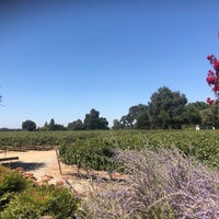Foto tirada no(a) Oak Farm Vineyards por Enoch L. em 9/14/2019