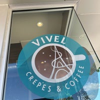 Foto scattata a Vivel Crepes and Coffee da Enoch L. il 6/19/2021