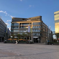 รูปภาพถ่ายที่ Startplatz โดย Volkmar L. เมื่อ 9/1/2019