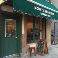 Foto tirada no(a) Mountain Province Espresso Bar por Char A. em 6/5/2015