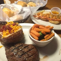 Photo taken at Texas Roadhouse by Char A. on 7/21/2016