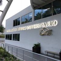 Photo taken at Centro Acuático Olímpico Universitario by Rulo C. on 4/25/2018