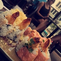 Photo taken at Sushi On The Rock by Arwa A. on 9/6/2017