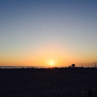 Photo taken at South Santa Monica Beach by Jenson L. on 3/27/2016