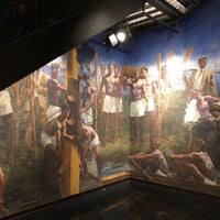 abercrombie and fitch factory