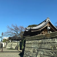 Photo taken at 大圓寺 by Toshiyuki on 12/31/2016