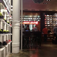 560 broadway converse store
