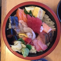 Photo taken at Toraya Japanese Restaurant by Kiki.kik on 4/30/2016