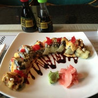 Снимок сделан в Wung Thai and Sushi Bar пользователем Chris 12/10/2012