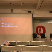 Photo taken at General Assembly East by Robin on 3/6/2018