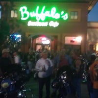 Foto diambil di Buffalo&amp;#39;s Southwest Cafe oleh Johnny H. pada 10/10/2012