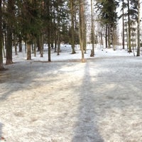 Photo taken at Kallahden koirapuisto by Riikka on 4/1/2013
