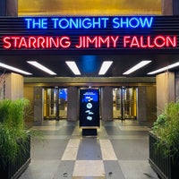 Photo taken at The Tonight Show starring Jimmy Fallon by Vinay on 8/24/2021
