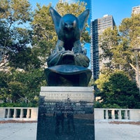 Photo taken at Battery Park Gardens by Vinay on 8/24/2021