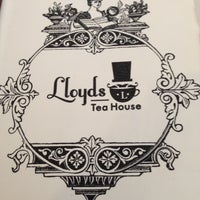 Foto tomada en Lloyds Tea House - lloyds road  por Vinay el 4/28/2013