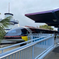 Photo taken at Disneyland Monorail by Jiehan Z. on 12/31/2022