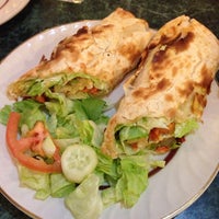 Foto tomada en Darbar Restaurant  por Annie . el 4/13/2014