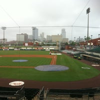 Das Foto wurde bei Dickey-Stephens Park von Danielle F. am 5/2/2013 aufgenommen