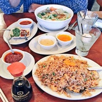 Photo taken at Kam&amp;#39;s Fine Chinese Cuisine by PONCHOgg on 9/21/2015