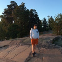 Photo taken at Särkiniemen puisto by Marya C. on 6/28/2015