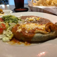 Foto tomada en Tacos &amp;amp; Beer Mexican Restaurant  por Dougal C. el 6/19/2019