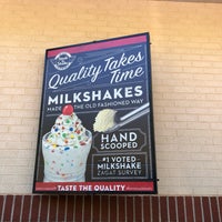 Photo taken at Steak &amp;#39;n Shake by Dougal C. on 10/12/2018