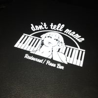 Foto tirada no(a) Don&amp;#39;t Tell Mama Restaurant and Piano Bar por DAN C. em 2/26/2013