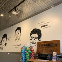 Photo taken at Everdine&amp;#39;s Grilled Cheese Co. by Srikar D. on 4/2/2023