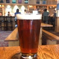 Photo taken at Vine Street Pub &amp;amp; Brewery by Tom M. on 5/16/2019