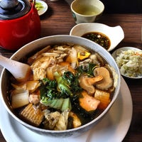 Снимок сделан в Dana&amp;#39;s Restaurant, Catering &amp;amp; Asian Grocery пользователем Kelvin L. 12/13/2012