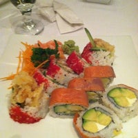 Photo taken at Tokyo Sushi Bar by Benjamin W. on 11/24/2012