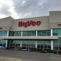 Photo taken at Hy-Vee by Tom B. on 7/15/2018