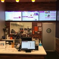 Photo taken at Vitality Bowls Traders Point by Tom B. on 7/13/2017